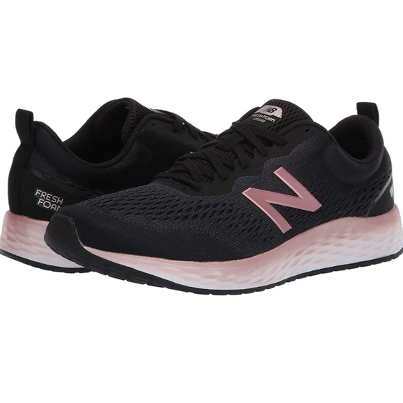 New Balance - Picture 1 of 9